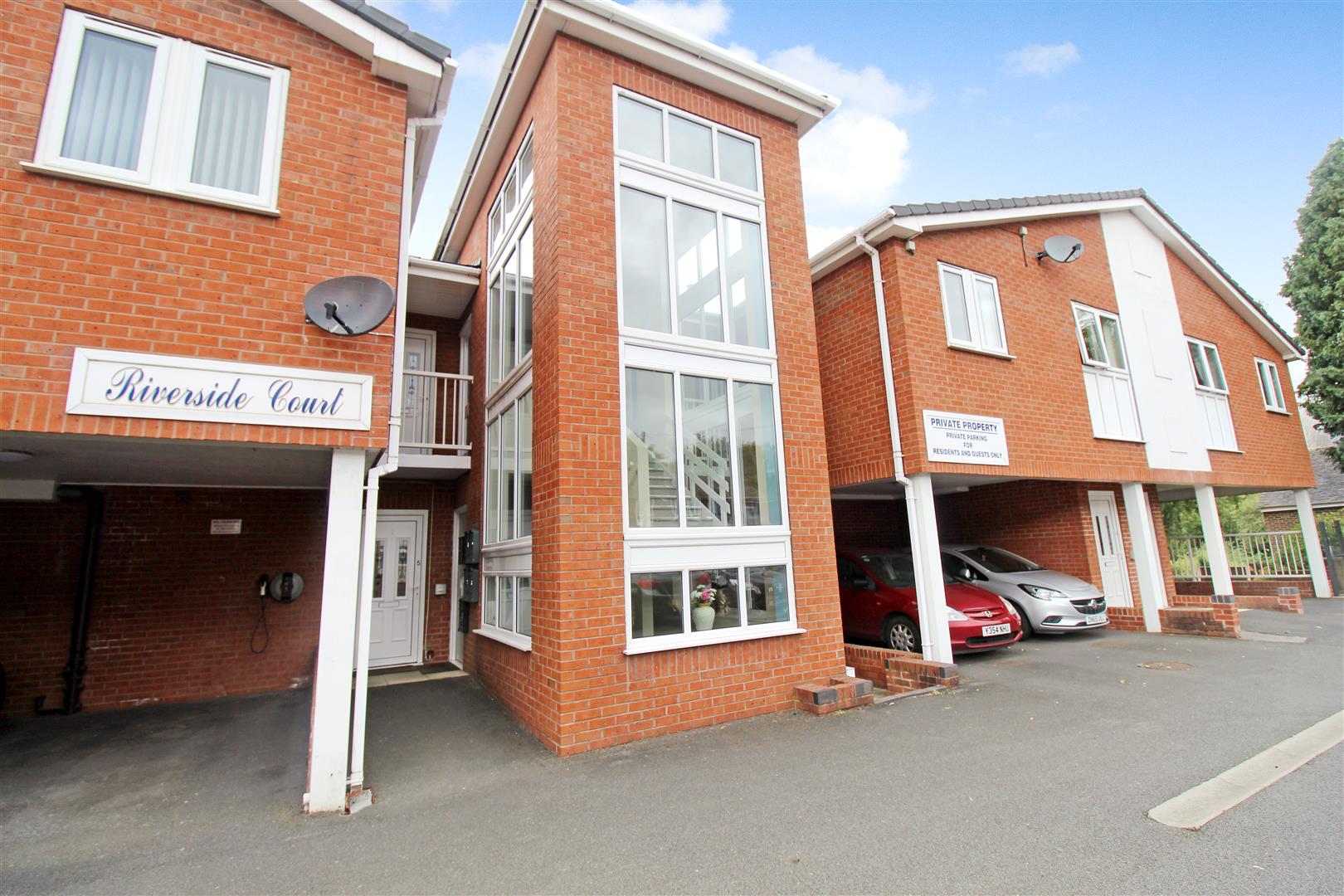 Leek Road, Stoke-On-Trent